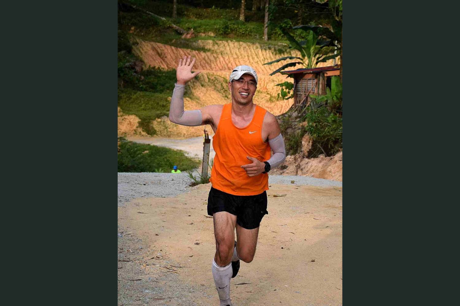 2017:04:24_ 19:32:02