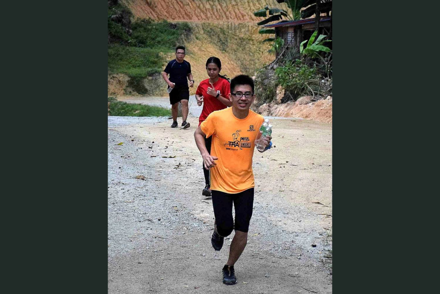 2017:04:24_ 19:32:49